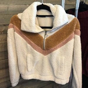 Abercrombie and Fitch Sherpa Half Zip XS
